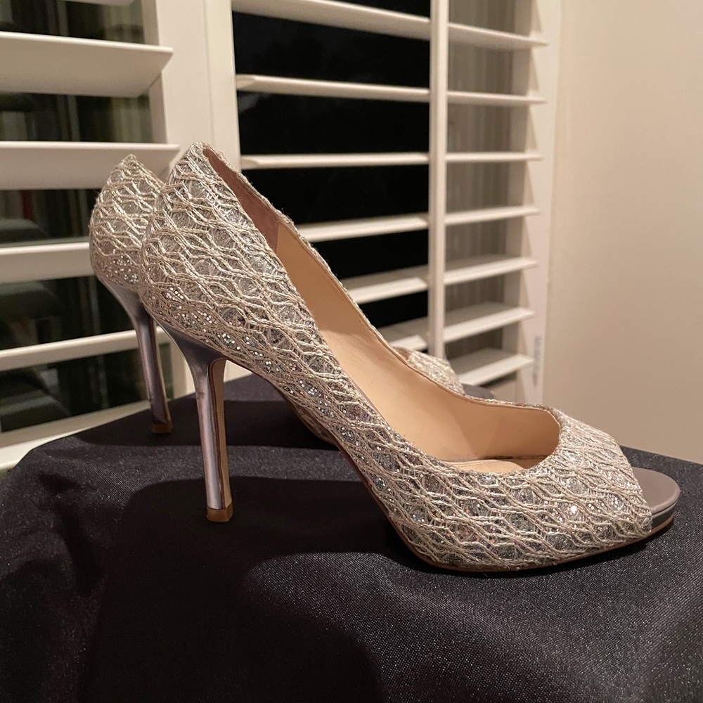 Enzo Angiolini Heels size 6